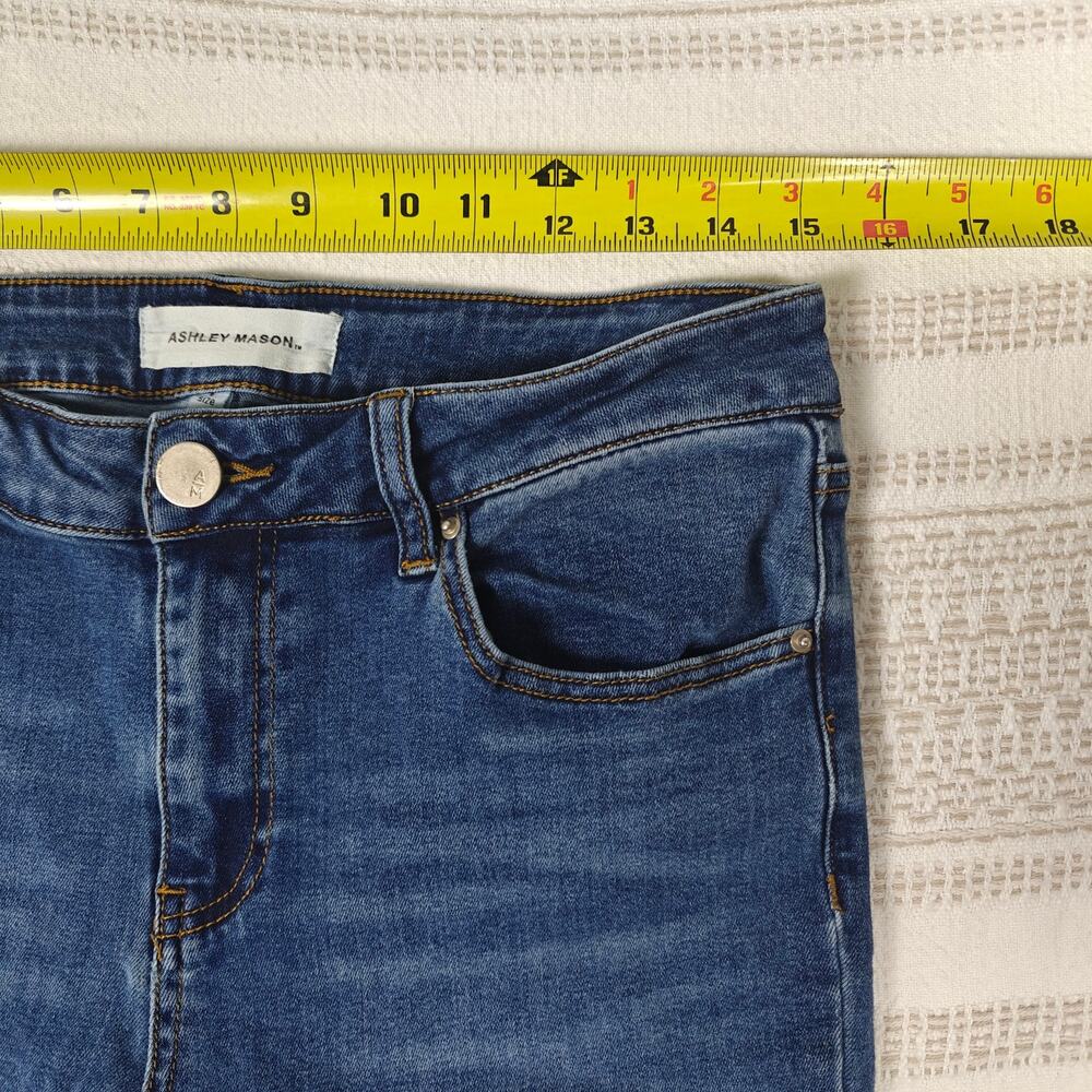 Ashley Mason High Rise Skinny Jeans Medium Wash Size 15 - Picture 3 of 9